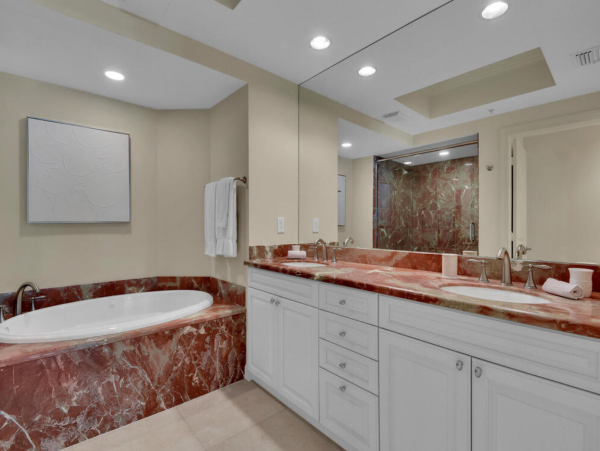 Downtown Naples Luxury Two Bedroom Waterfront Residence